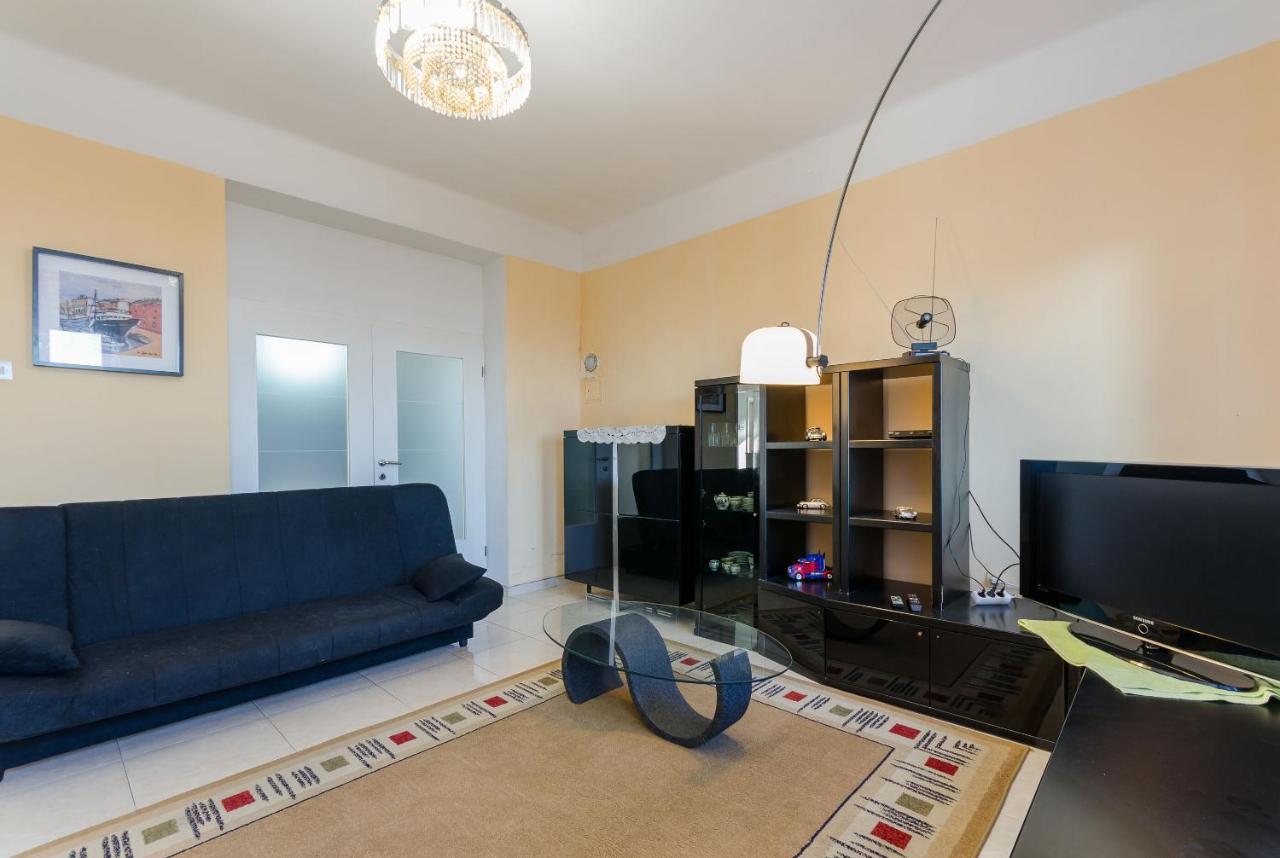 Apartments Andrijana Rijeka Bagian luar foto