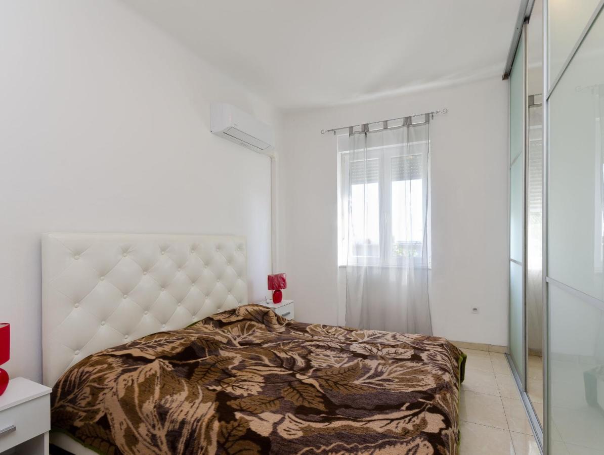 Apartments Andrijana Rijeka Bagian luar foto